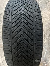 3 gomme 4 stagioni