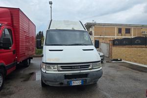Iveco 35 s 13 Furgone