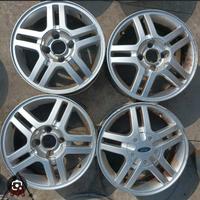 cerchioni da 15  Ford