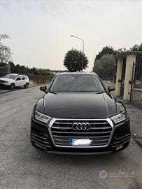 Audi Q5 40 TDI quattro S line