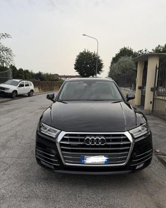 Audi Q5 40 TDI quattro S line