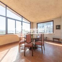 bifamiliare con giardino privato - Colle dei Pini