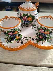 Set tazzine fatte e decorate a mano