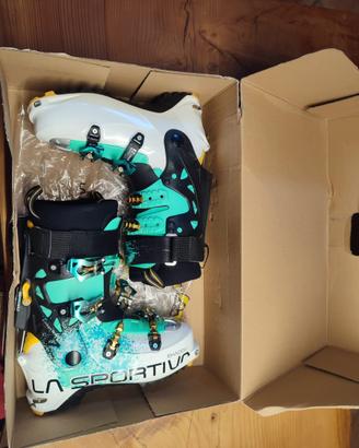 Scarponi sci Alpinismo La Sportiva Shadow