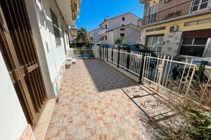 Cer chi una casa singola o bi fam a San Giuseppe