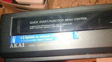 Videoregistratore AKAI con telecomando