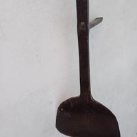 attrezzo per tagliare il fieno