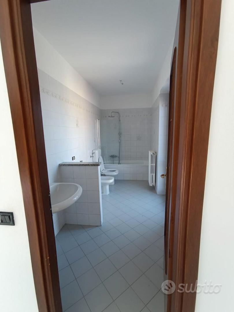 Trilocale in Lingotto, foto 2 di 4