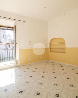 3 LOCALI A PALOMBARA SABINA