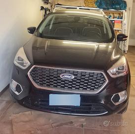 Ford Kuga-Vignale 