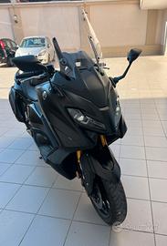 Yamaha Tech-max 560