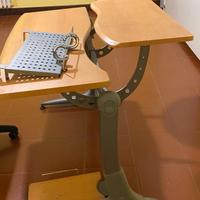 scrivania  più  sedia