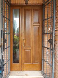 Porta d'ingresso di casa