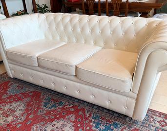 Divano 3 posti Stile Chesterfield