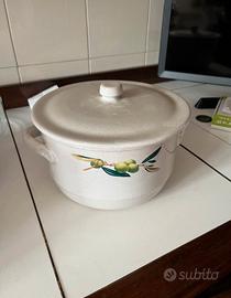 Pentola terracotta con coperchio