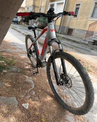 Whistle b race A5.2
