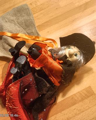 Befana Kinder anno  2008 Chiardiluna