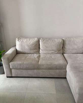 Divano con letto estraibile