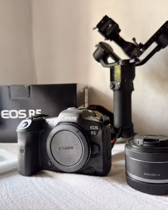 Canon R5 + 50 mm 1.8 + Ronin RS3/  19.600 scatti
