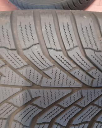 2 Pneumatici Invernali 215/55 R16 97H