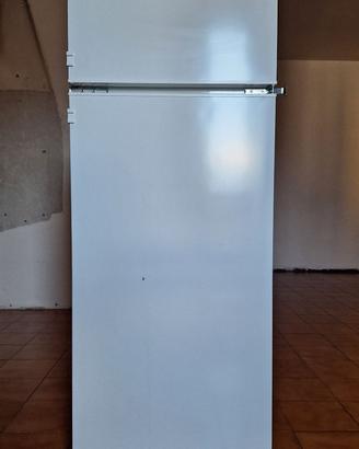 Frigorifero Candy con freezer – doppia porta – fun