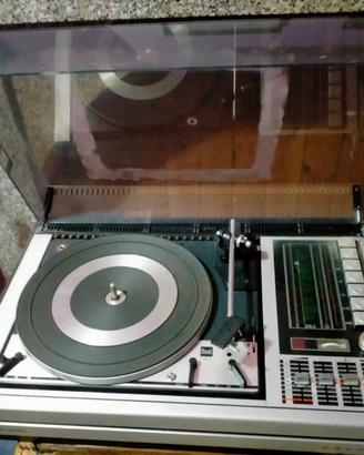 Grundig giradischi/radio