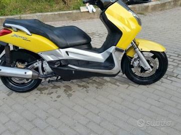 Yamaha X-Max 250 - 2006