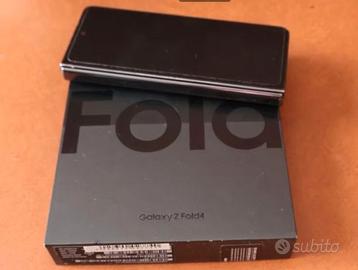 Samsung z fold 4