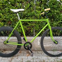Bici scatto fisso