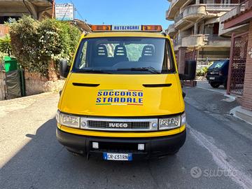 Iveco daily Carroattrezzi 35c11 patente B