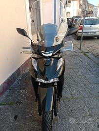 HONDA SH 125 sport