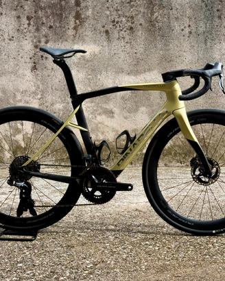 Bici da corsa PINARELLO X9 taglia 51,5 (Medium)