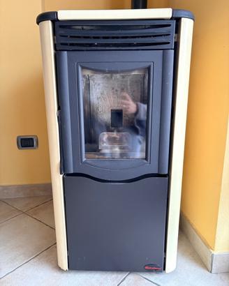 Stufa a pellet Nordica Extraflame Rosy 6kw