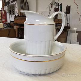 ANTICA BROCCA CON CATINO