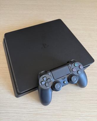 Sony ps4 500 mhb nera un joistick