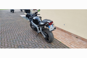 Kawasaki ninja zx-9r