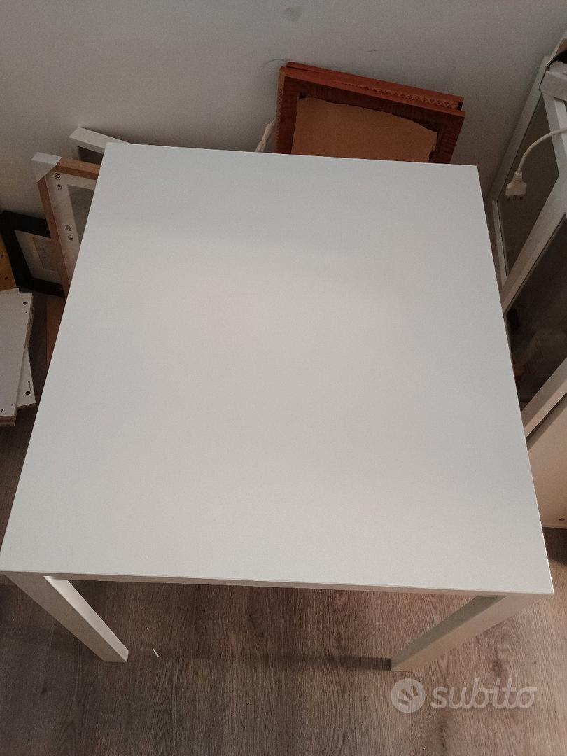 Ikea Vangsta Tavolo Ikea Quadrato VIHALS VIHALS Tavolo E Sedie