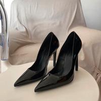 Scarpe decolleté nere vernice