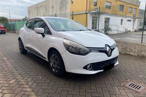 Renault Clio 1.5 dCi 8V 90CV Start&Stop 83gr 5 por