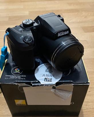 Nikon coolpix b500