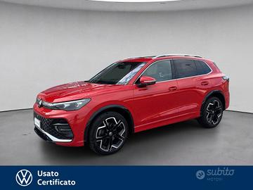 VOLKSWAGEN Tiguan 2.0 tdi r-line 150cv dsg