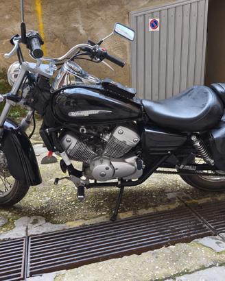 Honda Shadow 125 VT del 2002