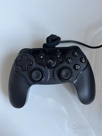 Controller USB compatibile con PC e console
