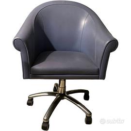 Poltrona Frau mod Sinan girevole