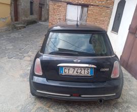 MINI Mini Cooper A.E. - 2005