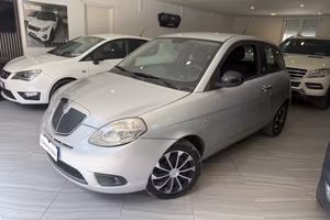 Lancia Ypsilon 1.2 benzina 93.000KM