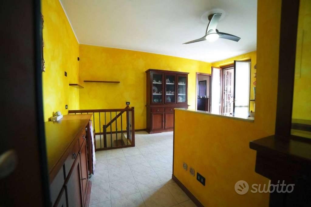 Apartment in Trezzano Rosa, Milano - Vista 5