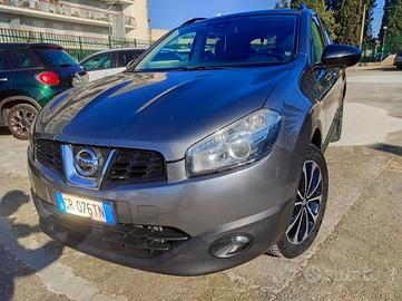 Nissan Qashqai 1.6 dCi DPF 360