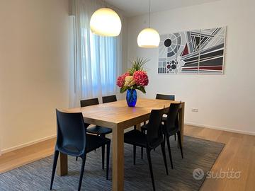 Lampadario moderno in vetro bianco