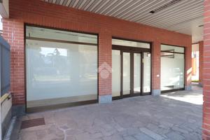 NEGOZIO A ALESSANDRIA